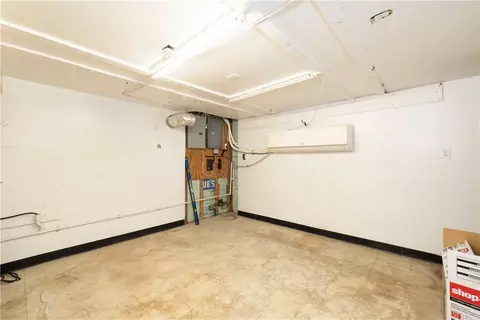 134 Aubin St, Woonsocket, RI 02895 photo 17