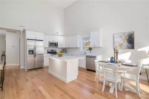 21 Overlook Ln, Glocester, RI 02814 photo 17