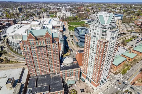1 Exchange St #2204, Providence, RI 02903