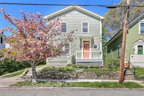 30 Lorimer Ave, Providence, RI 02906