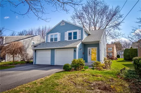 115 Wyndham Ave, Providence, RI 02908