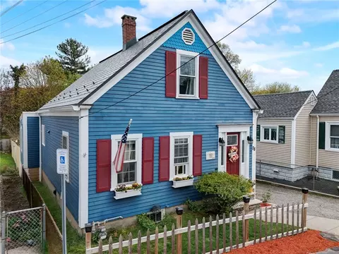 Exterior - 28 Pearse Ave, Bristol, RI 02809 photo 4 of 6