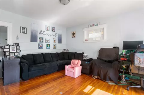 395 9th Ave, Woonsocket, RI 02895 photo 4