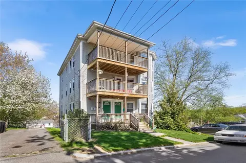395 9th Ave, Woonsocket, RI 02895 photo 28