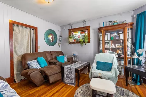 395 9th Ave, Woonsocket, RI 02895 photo 14