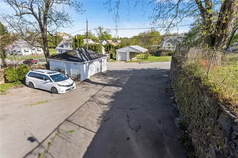 395 9th Ave, Woonsocket, RI 02895 photo 31