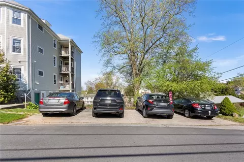 395 9th Ave, Woonsocket, RI 02895 photo 29