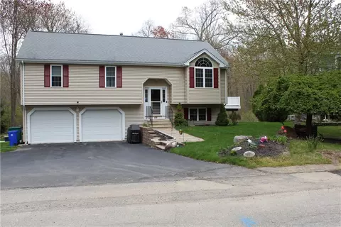 675 Thacher St, Attleboro, MA 02703