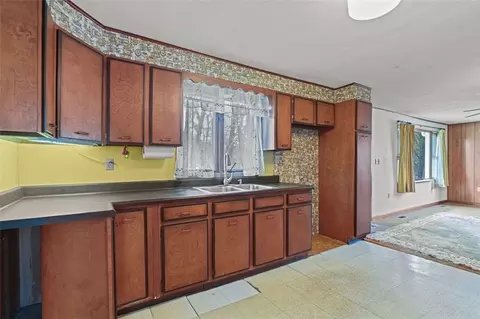 12 Juniper Rd, South Kingstown, RI 02879 photo 11