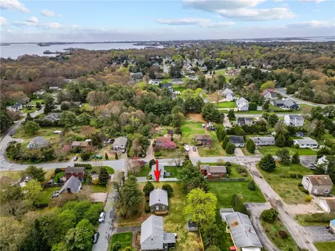 12 Juniper Rd, South Kingstown, RI 02879 photo 4