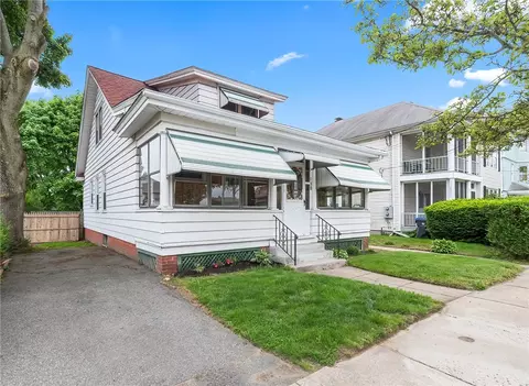 130 Brewster St, Pawtucket, RI 02860