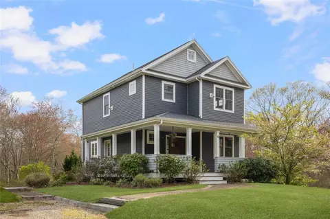 10 Legend Rock Rd, South Kingstown, RI 02879