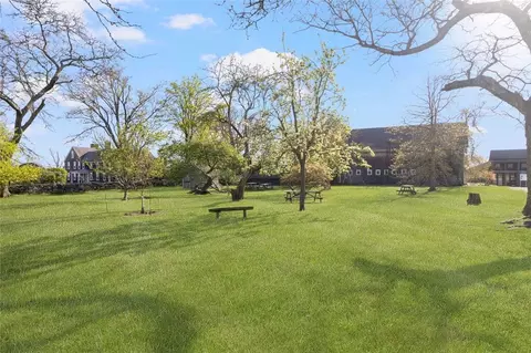 858 Mitchells Ln, Middletown, RI 02842 photo 30