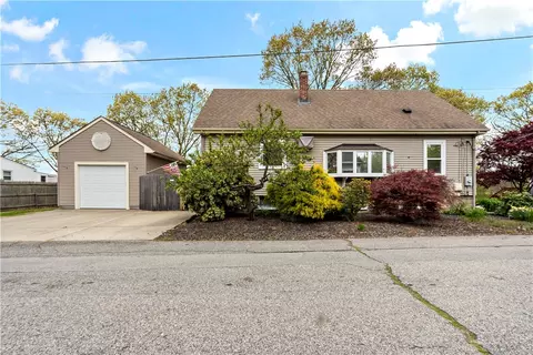 Exterior - 7 Etta St, Warwick, RI 02889 photo 4 of 13