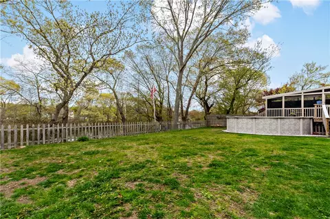 Exterior - 7 Etta St, Warwick, RI 02889 photo 11 of 13