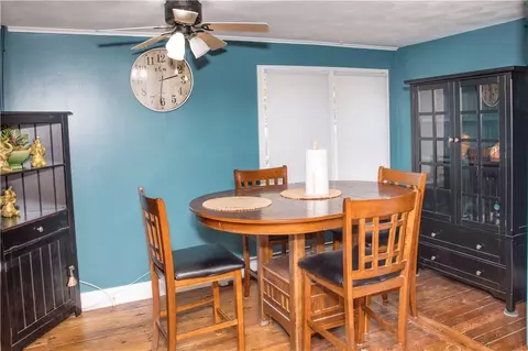 132 Uncas St, Warwick, RI 02889 photo 8