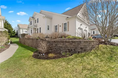12 Sea Grass Dr, South Kingstown, RI 02879
