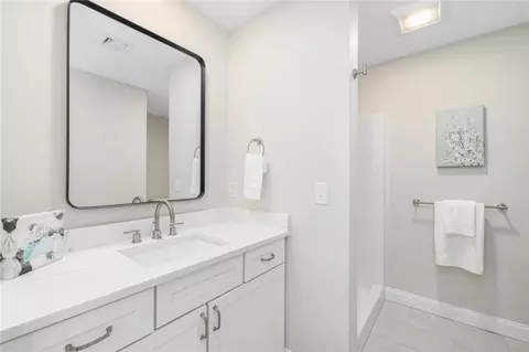 38 Overlook Ln, Glocester, RI 02814 photo 22