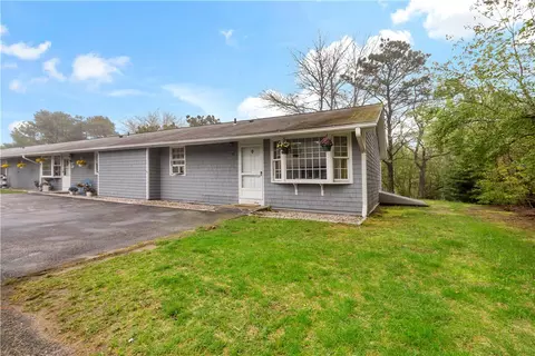 9 N Castle Way #D, Charlestown, RI 02813
