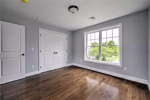 47 Saint Simon St, Woonsocket, RI 02895 photo 33
