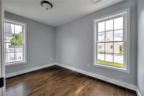 47 Saint Simon St, Woonsocket, RI 02895 photo 27