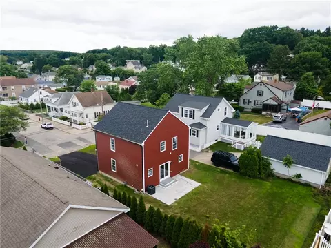 47 Saint Simon St, Woonsocket, RI 02895 photo 45
