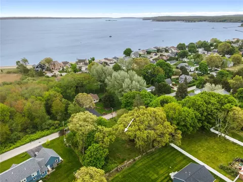 0 Middle St, North Kingstown, RI 02852