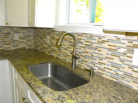 Kitchen - 45 Overview Dr, Coventry, RI 02816 photo 2 of 2