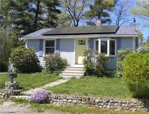 Exterior - 45 Overview Dr, Coventry, RI 02816 photo 6 of 6