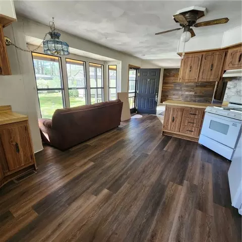 Living - 11 Hide Away, Coventry, RI 02816 photo 2 of 2