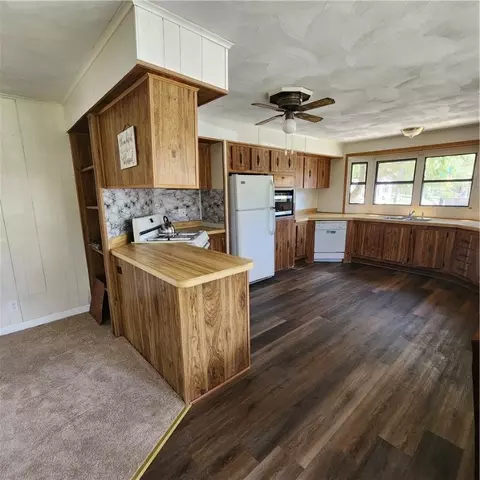 Kitchen - 11 Hide Away, Coventry, RI 02816 photo 1 of 4