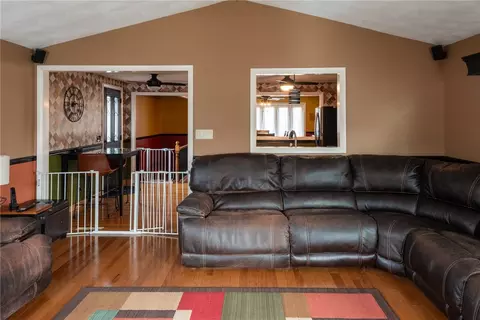 Living - 152 Almy St, Warwick, RI 02886 photo 3 of 4