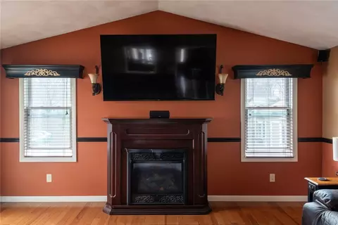 Living - 152 Almy St, Warwick, RI 02886 photo 1 of 4