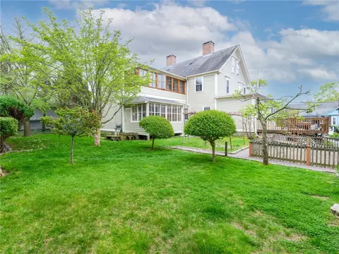 Exterior - 35 State St, Warren, RI 02885 photo 2 of 5