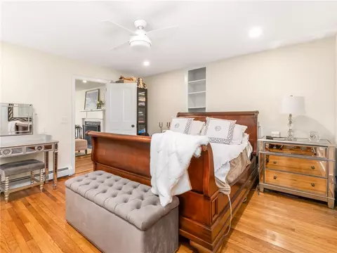 Bedroom - 35 State St, Warren, RI 02885 photo 1 of 7
