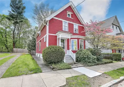 217 Pleasant St, Providence, RI 02906