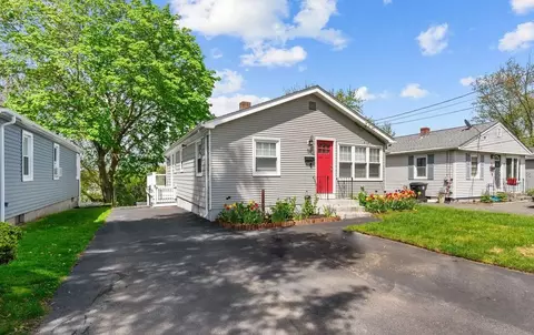 56 Sunset Ave, North Providence, RI 02911