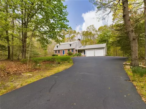 105 Stony Ln, Exeter, RI 02822 photo 4