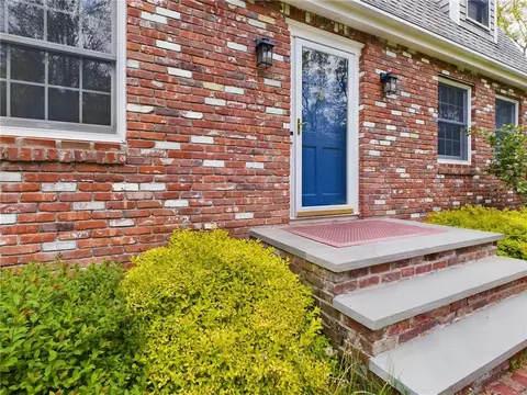 105 Stony Ln, Exeter, RI 02822 photo 6
