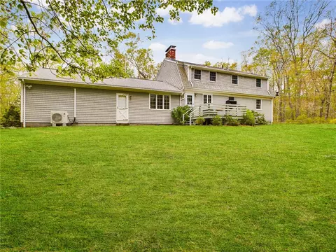 105 Stony Ln, Exeter, RI 02822 photo 9