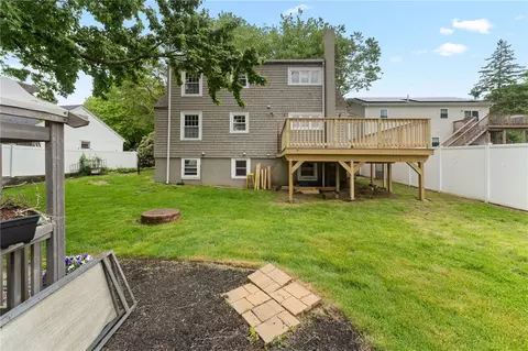 Exterior - 538 Bound Rd, Woonsocket, RI 02895 photo 5 of 7