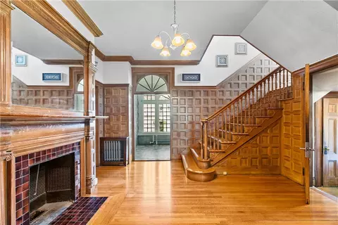 636 Rock St, Fall River, MA 02720 photo 7