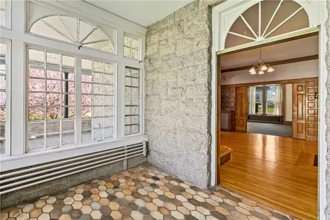 636 Rock St, Fall River, MA 02720 photo 10