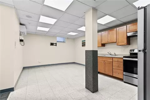 636 Rock St, Fall River, MA 02720 photo 38