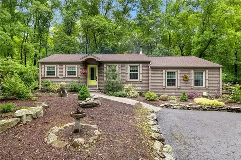 28 Sherman Ave, Lincoln, RI 02865
