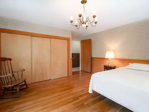 Bedroom - 397 Fairview Ave, Coventry, RI 02816 photo 4 of 8