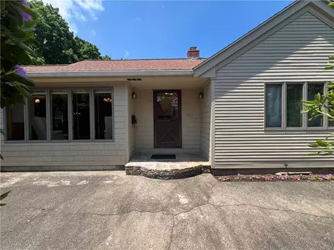 397 Fairview Ave, Coventry, RI 02816