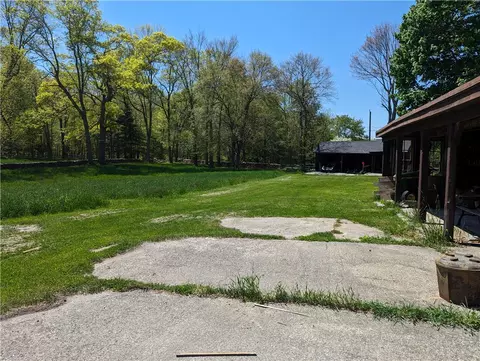 Exterior - 335 Long Entry Rd, Glocester, RI 02814 photo 8 of 20