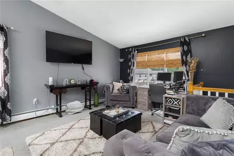Living - 75 Fairhaven Ave, Warwick, RI 02889 photo 1 of 3