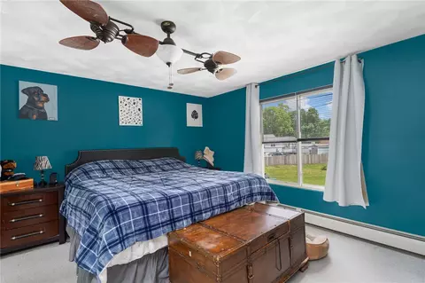 Bedroom - 75 Fairhaven Ave, Warwick, RI 02889 photo 1 of 4